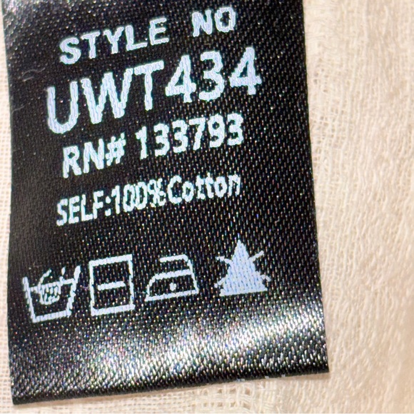 POL Textured Cream and Natural oversized Shacket - Picture 5 of 8